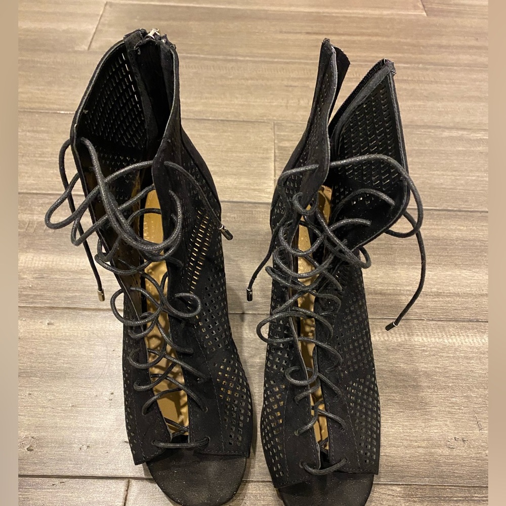 Size 6.5 Womens black open toe booties - Picture 8 of 9